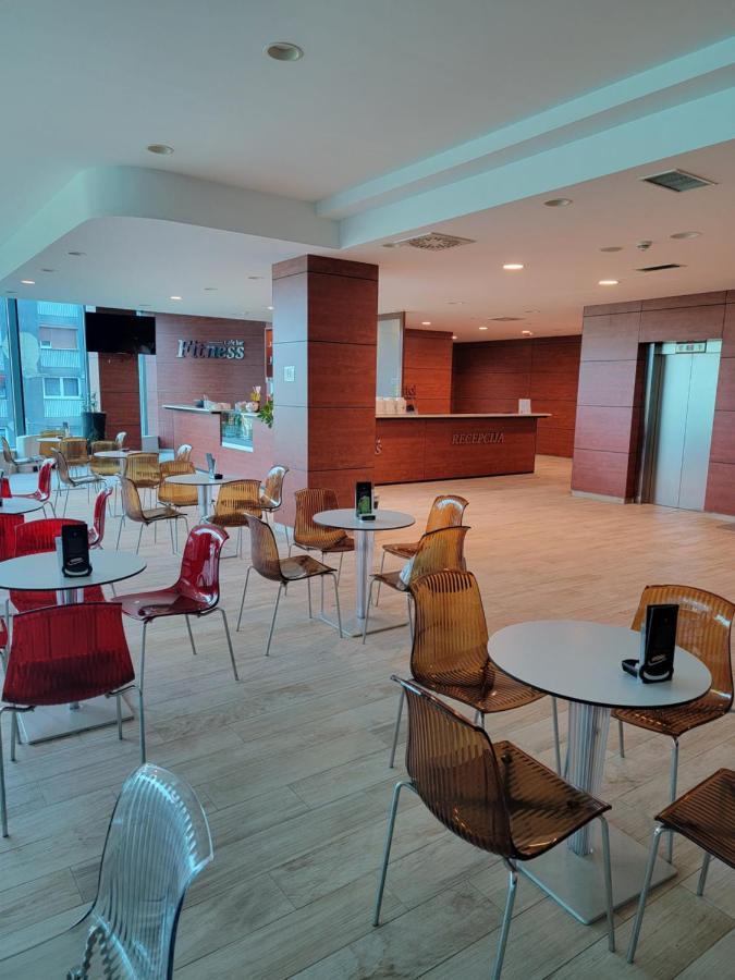 Apartment Cecovic - Mellain Tuzla Ngoại thất bức ảnh